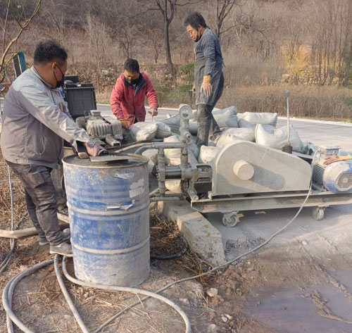 阿拉山口路面下沉注浆